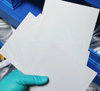 Poliertes Substrat aus Aluminiumnitrid